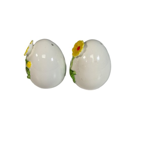 Vintage Yellow Floral Design Egg Shaped Salt and Pepper Shaker Set Handpainted - Picture 2 of 6